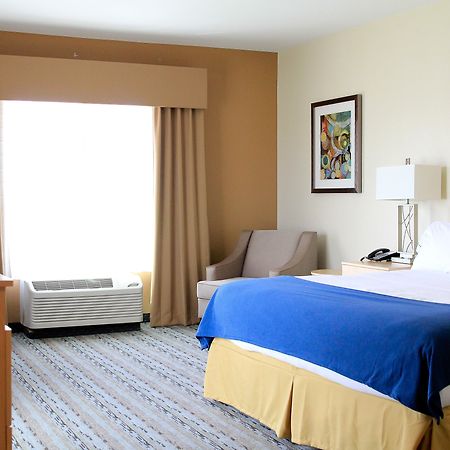 Holiday Inn Express & Suites San Antonio Brooks City Base, An Ihg Hotel Ngoại thất bức ảnh